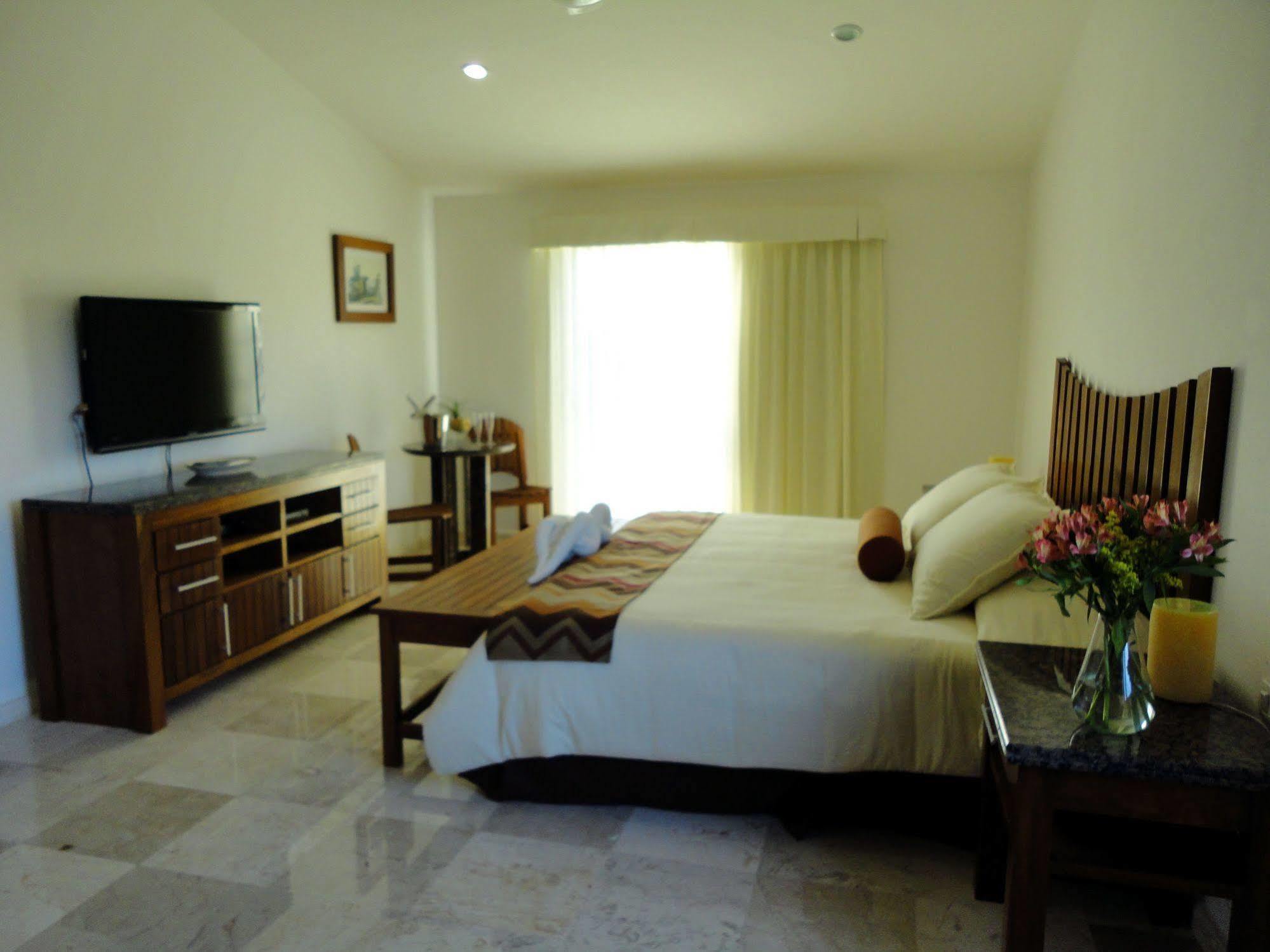 Casa Jaguar Hotell Puerto Aventuras Exteriör bild